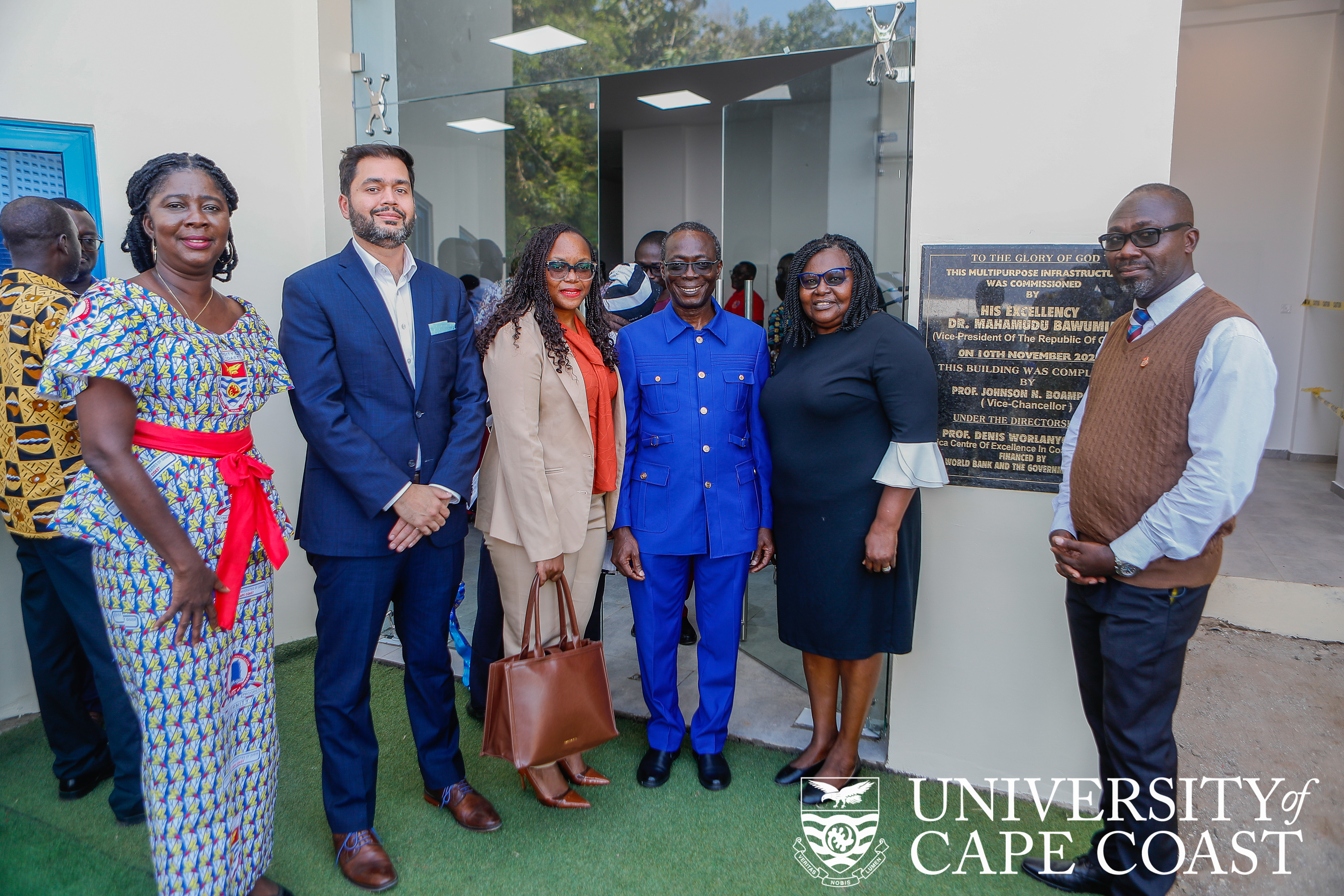 Mr Sajid Anwar (2nd from left), Mrs Eunice Ackwerh (2nd from right), Dr Sylvia Mkandawire (3rd from left), Prof. Aheto (right)