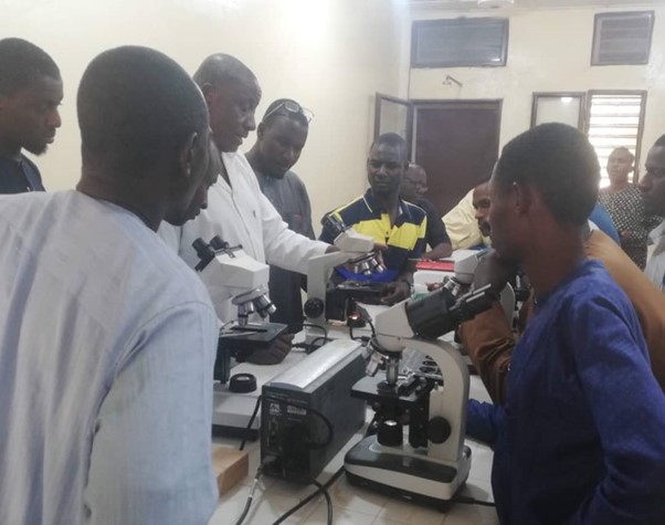 A practical laboratory session of the CEA MS4SSA-UNHCR training