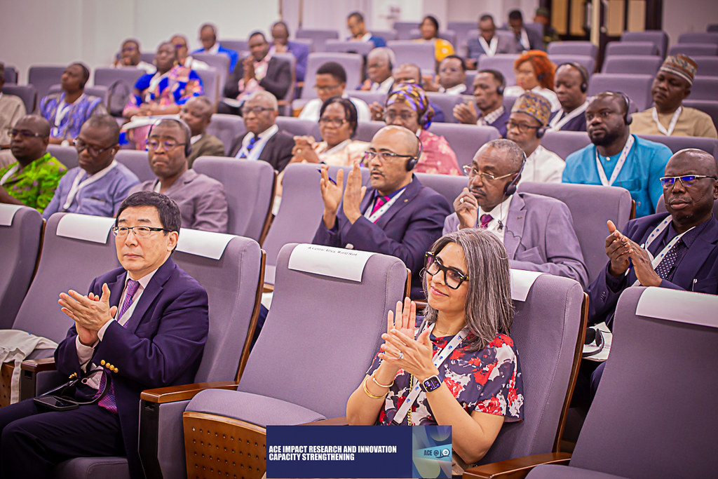 A cross-section of the participants at the workshop (in the 1st row are World Bank ACE Impact Task Team co-Leads, Dr. Namrata Raman Tognatta and Dr. Xiaonan Cao)