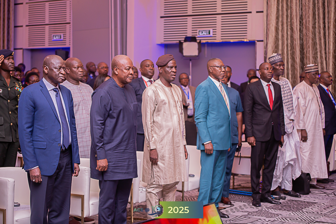 Ministers, World Bank VP and the President of Ghana
